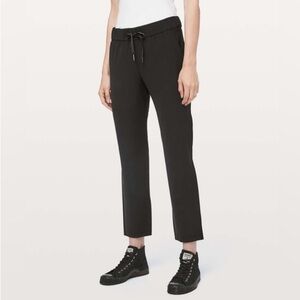 Lululemon On The Fly Woven Pants